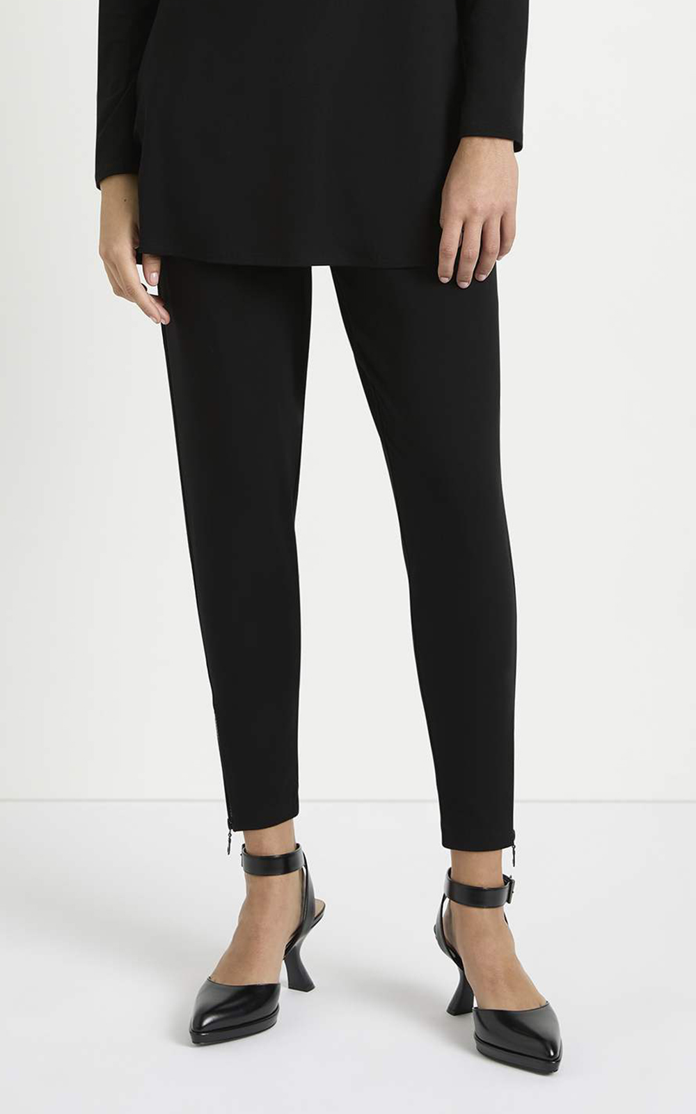 Zip Stiletto Pant product photo.