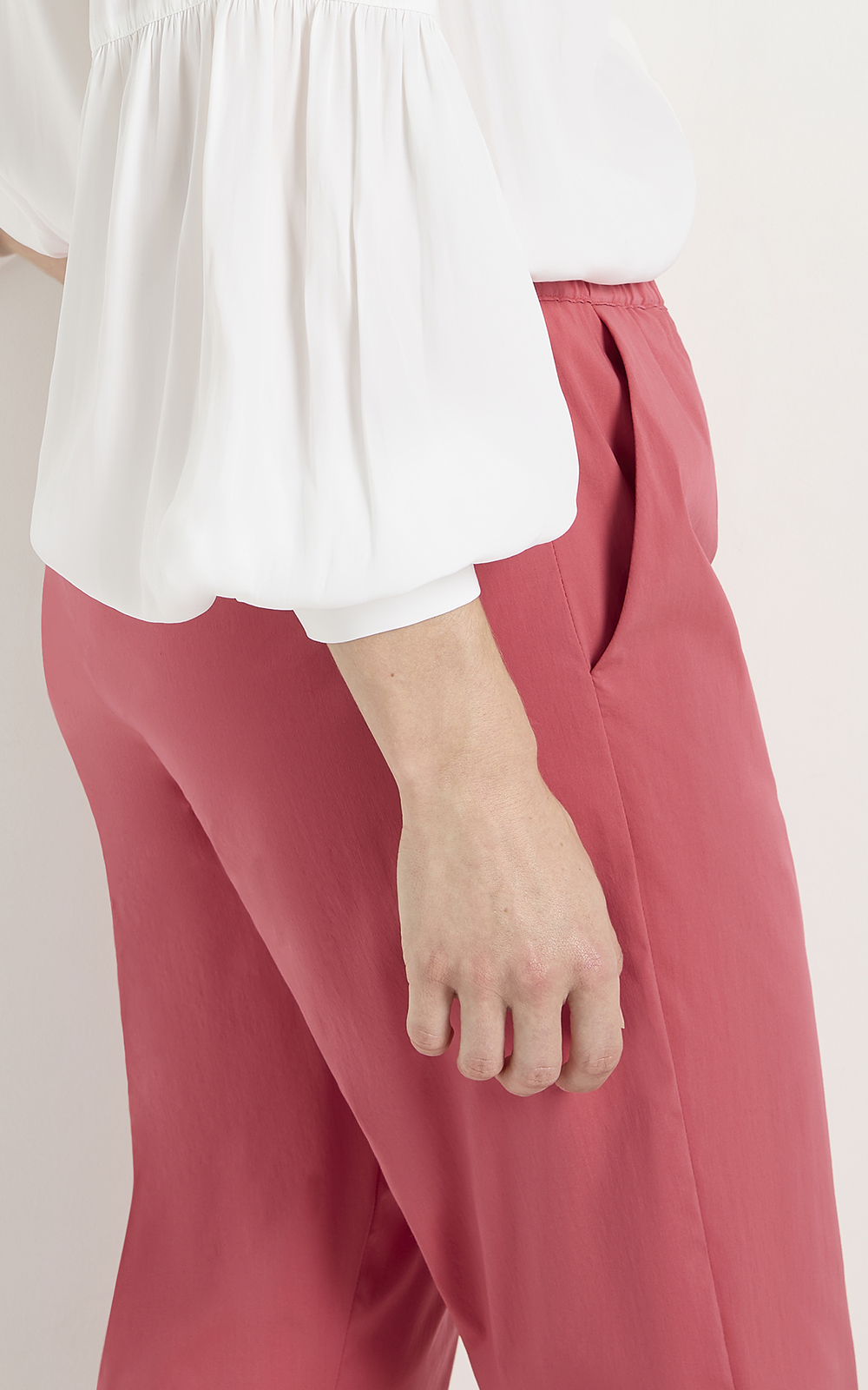 Nomad Pant product photo.