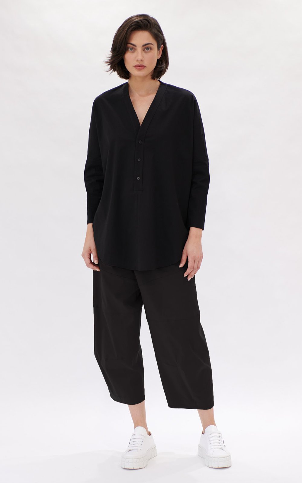 Cropped Tuscan Pant product photo.