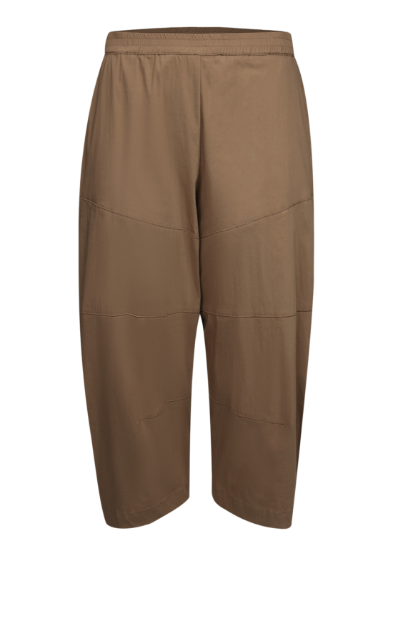 Cropped Tuscan Pant product photo.