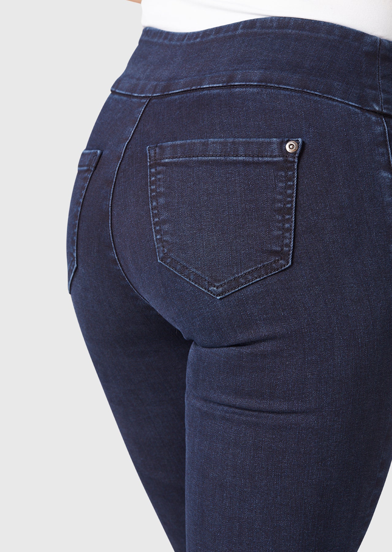 Slim Jean In Sylvia Denim product photo.