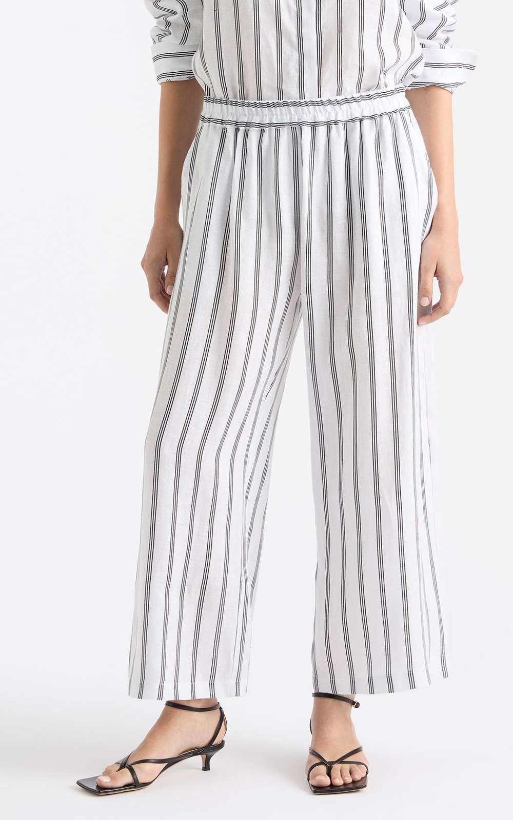 Pace Pant In Tri Stripe Linen product photo.