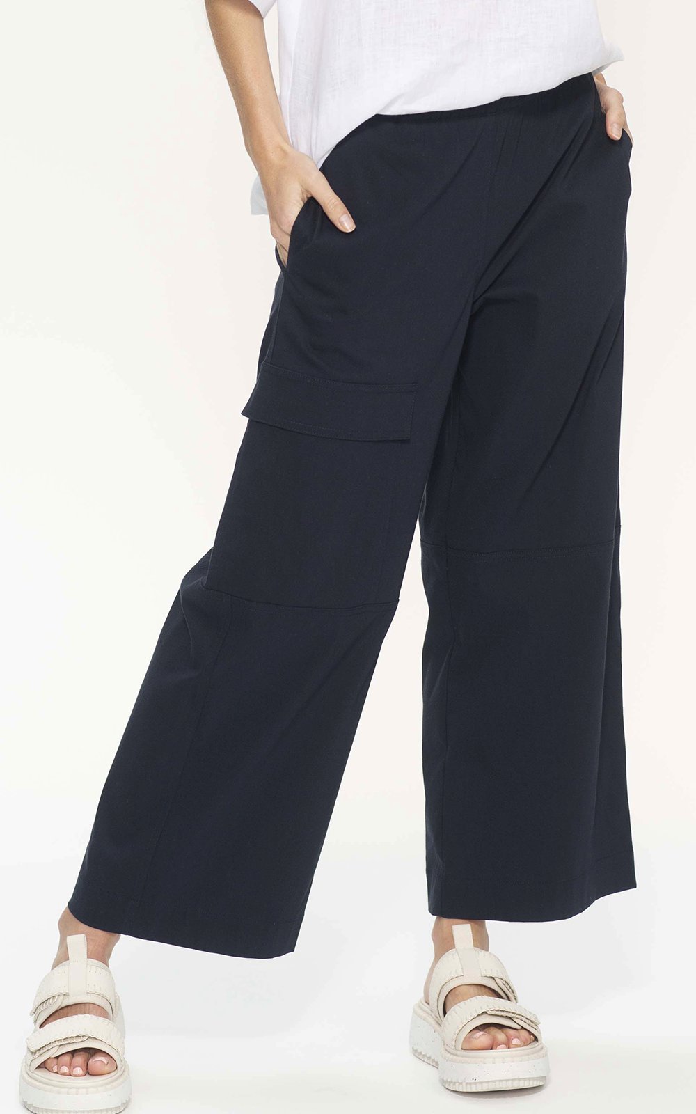 Cargo Pace Pant  product photo.