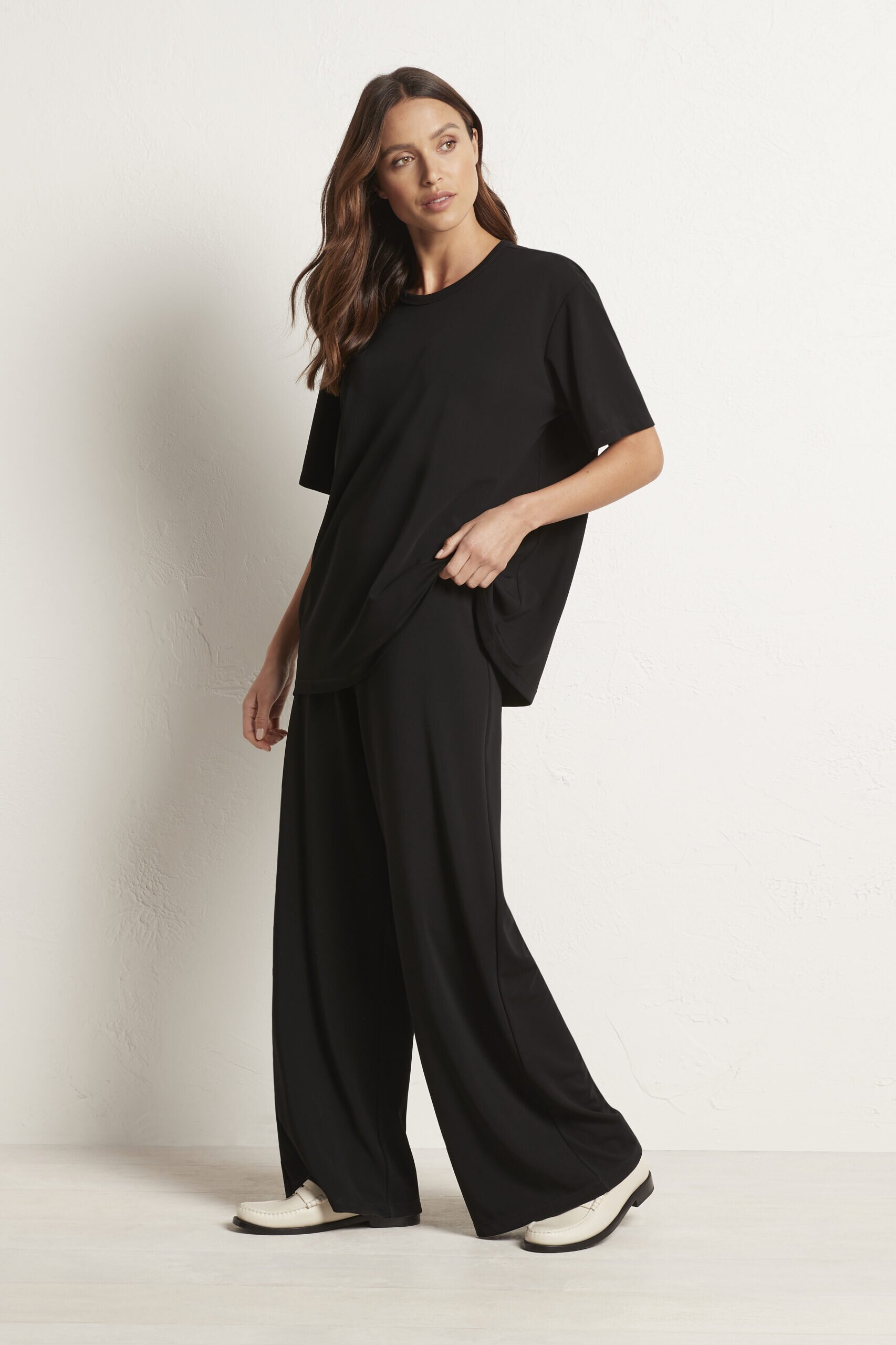 Palazzo Pant product photo.