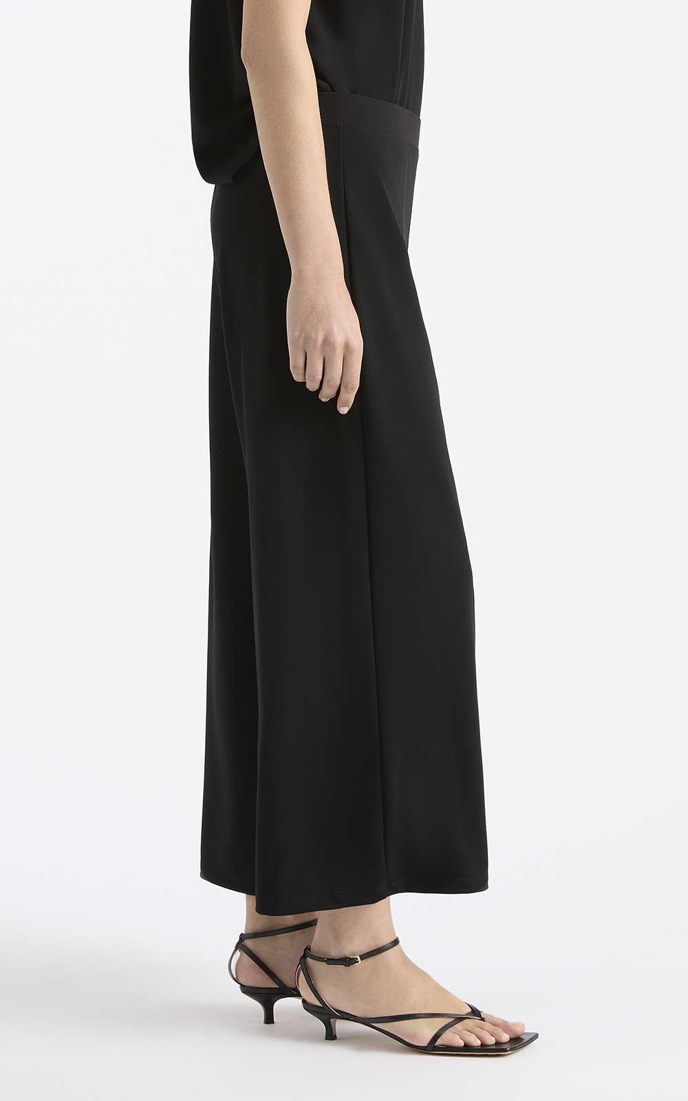 Crop Palazzo Pant product photo.