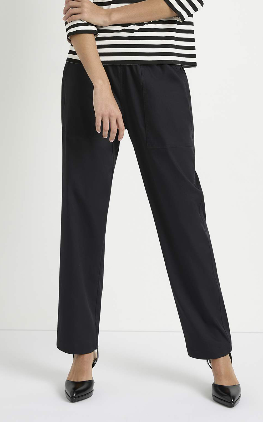 Blazer Pant product photo.