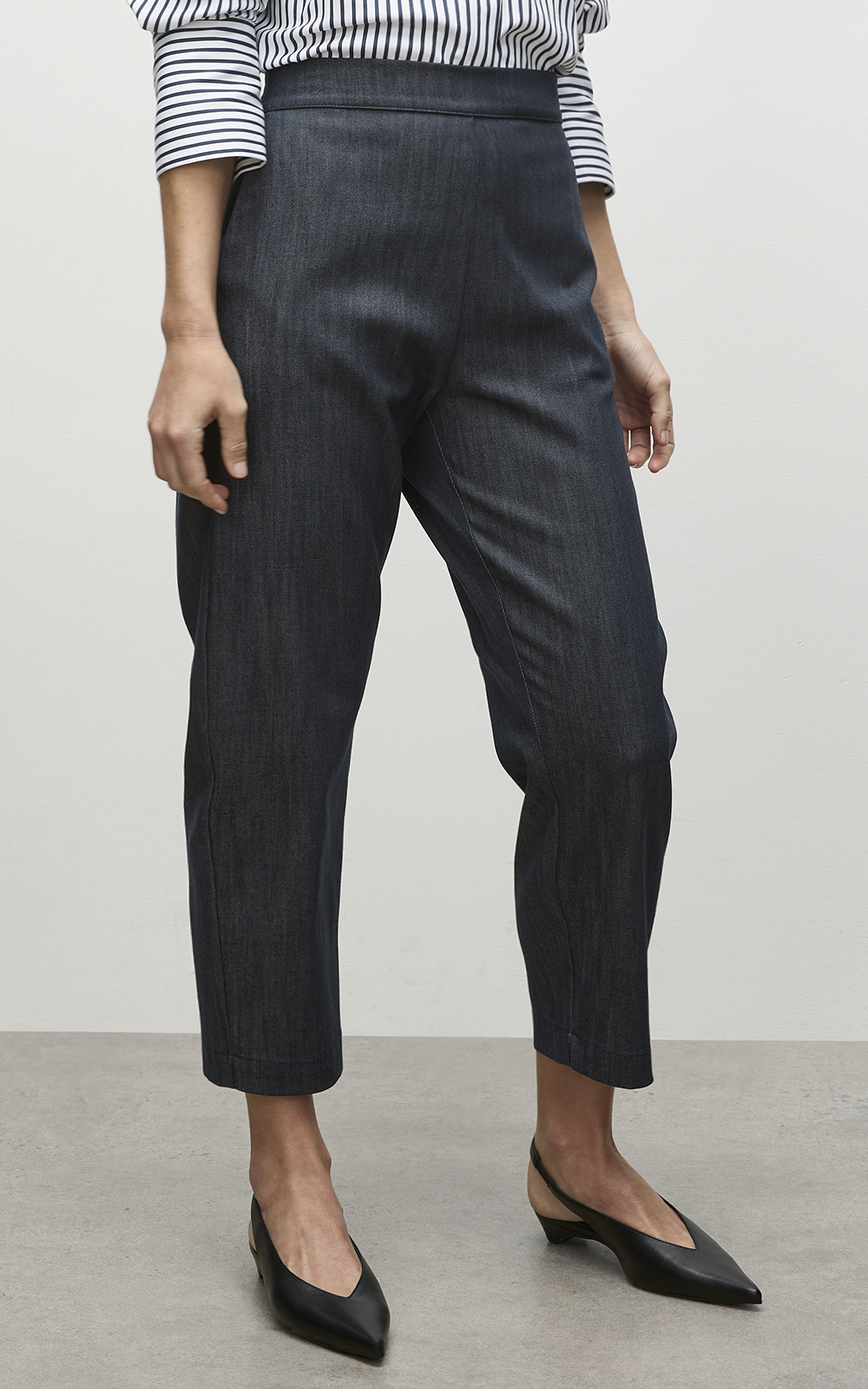 Tapered Flat Pant product photo.