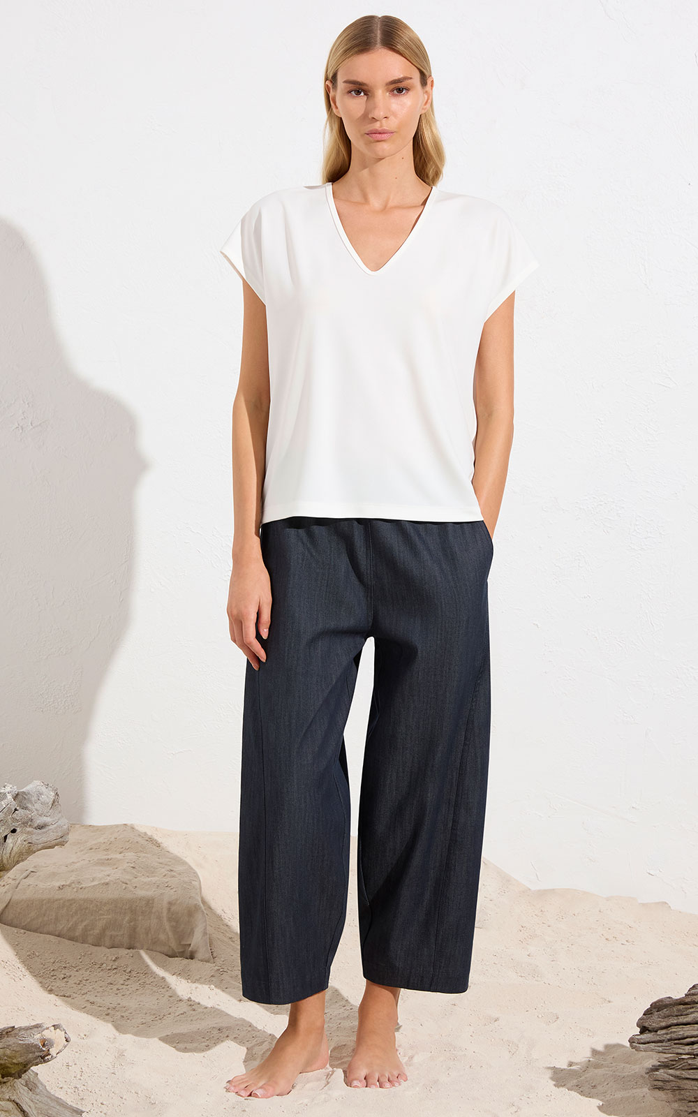 Cross Pant  product photo.