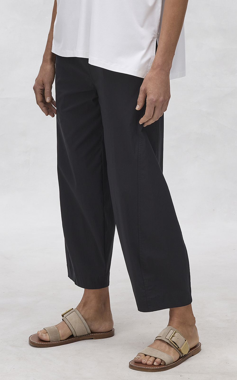 Cross Pant product photo.