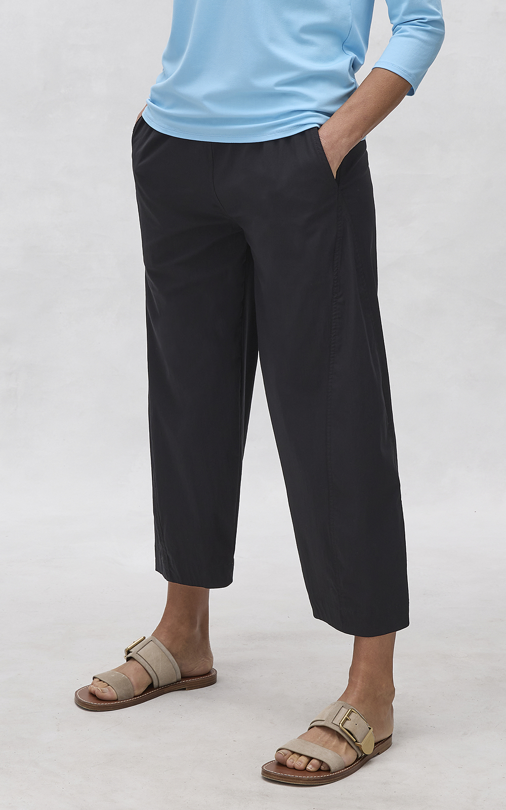 Cross Pant product photo.