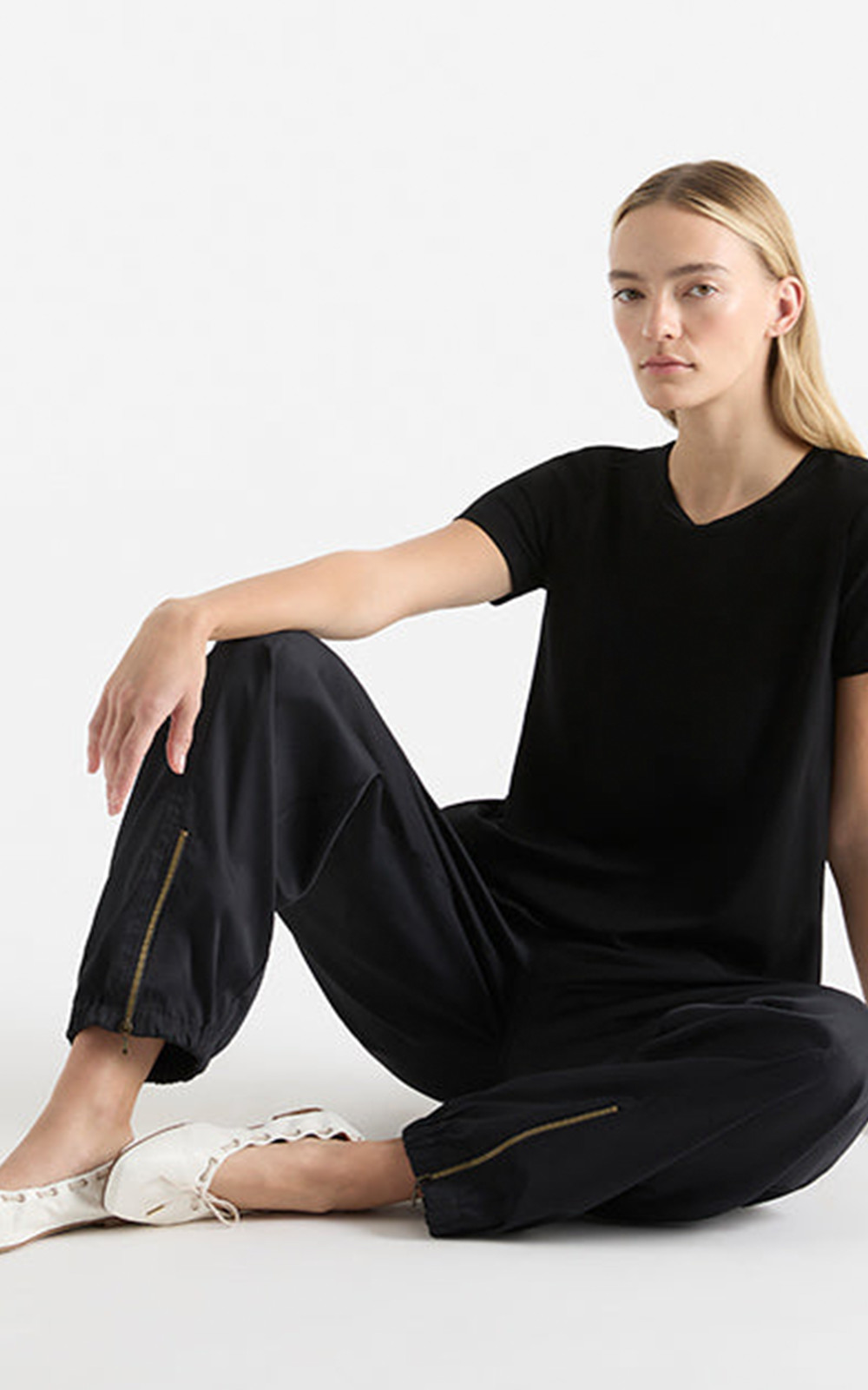 Crop Club Pant product photo.