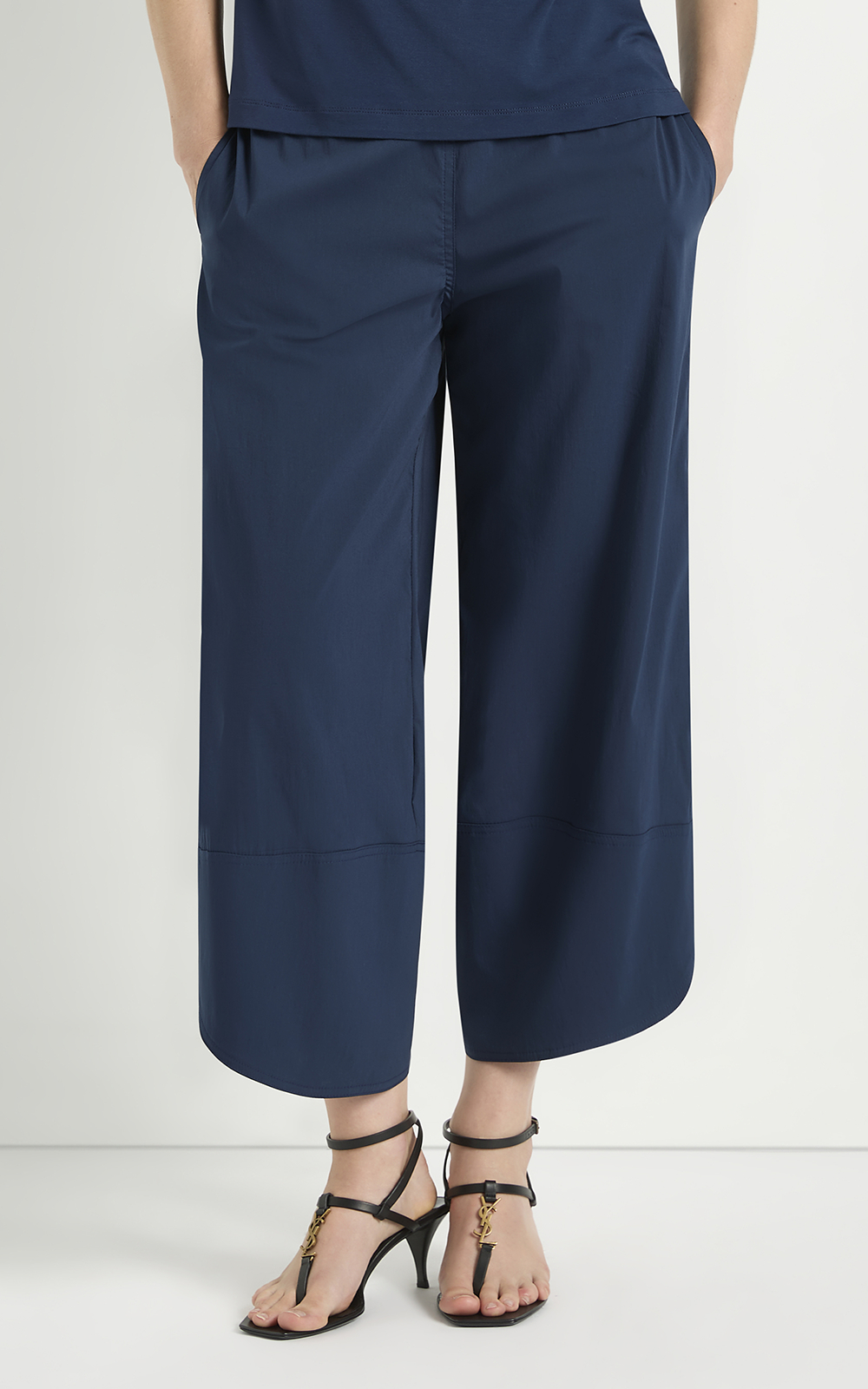 Bevel Pant product photo.