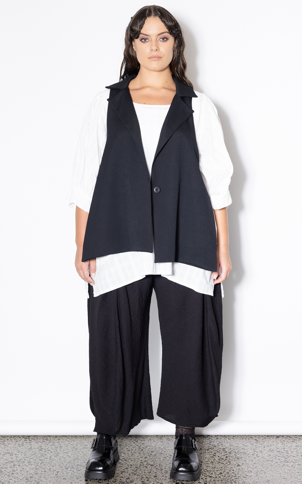 Lynne Waistcoat product photo.