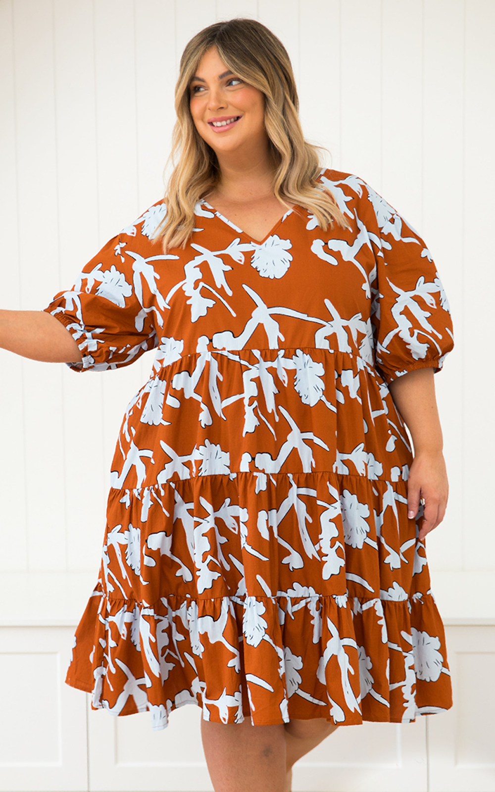 Kiki Dress In Myrtle product photo.