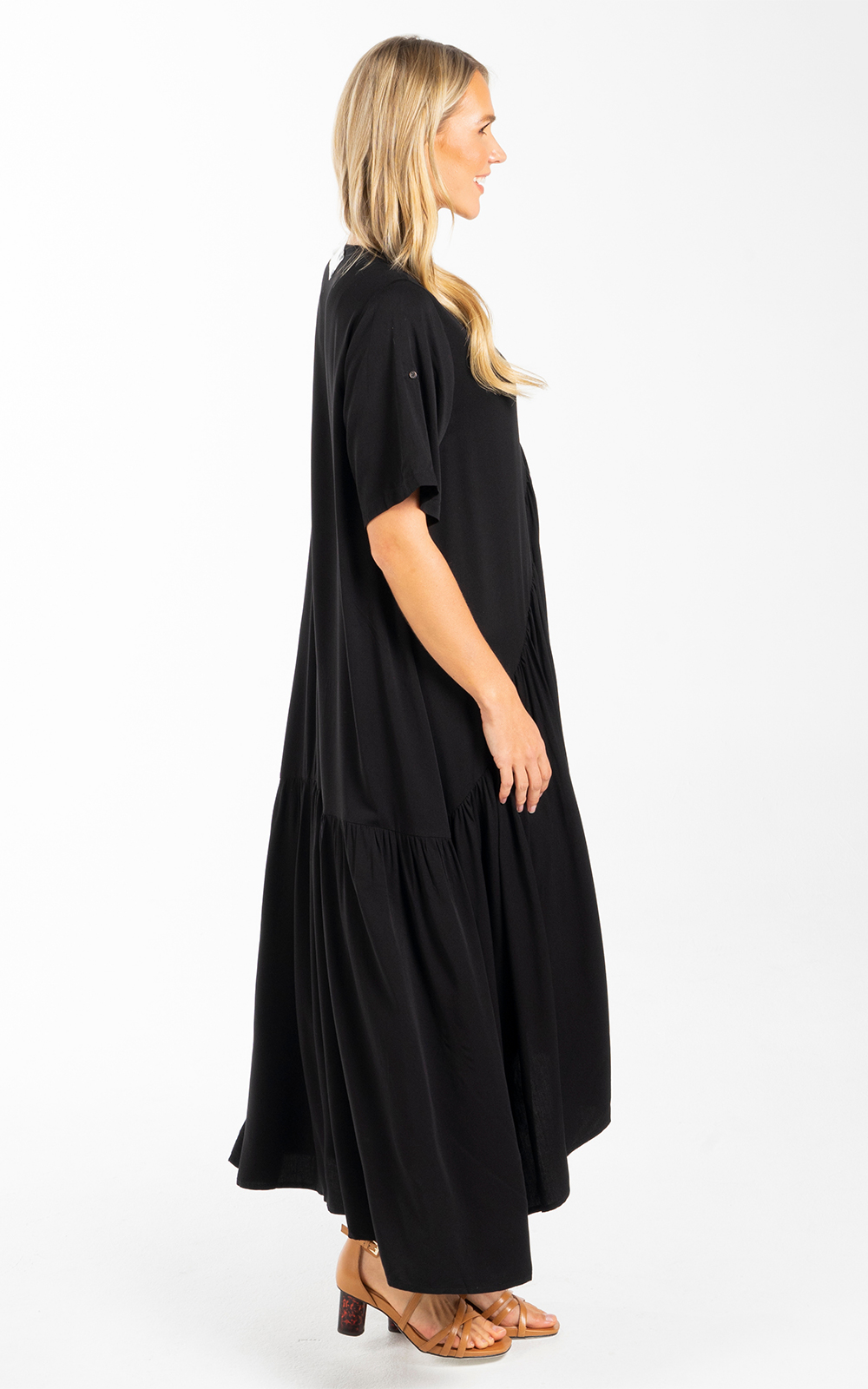 S/S Peak Maxi Dress product photo.