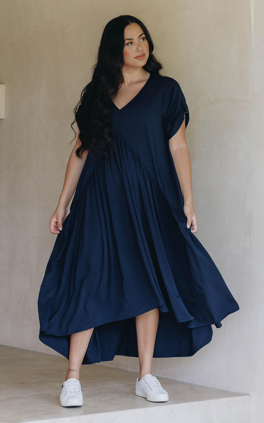 S/S Peak Maxi Dress product photo.