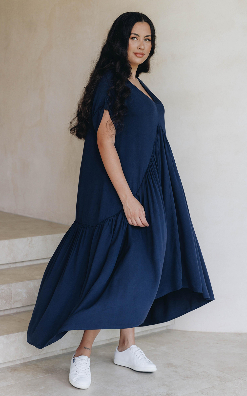 S/S Peak Maxi Dress product photo.