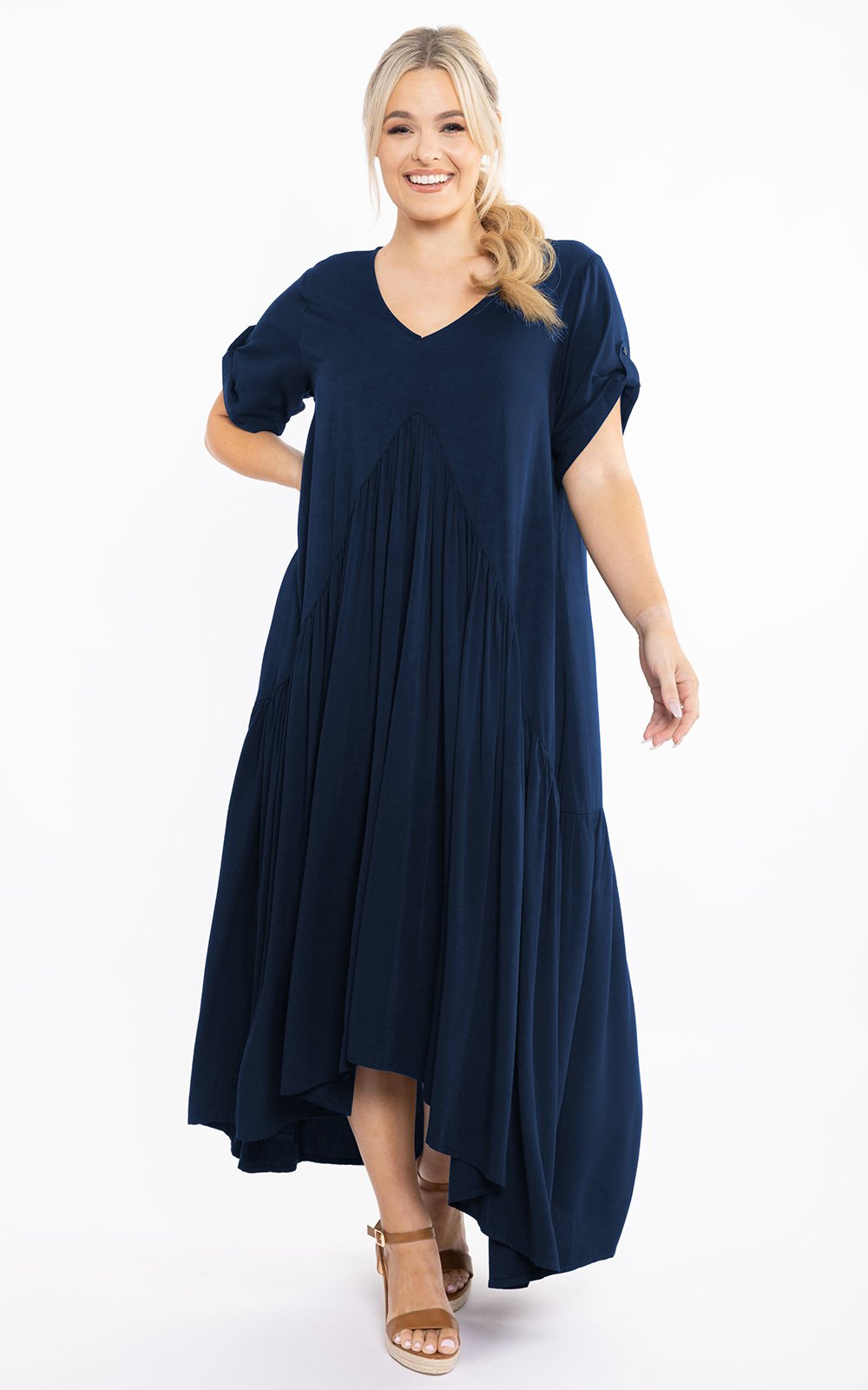 S/S Peak Maxi Dress product photo.