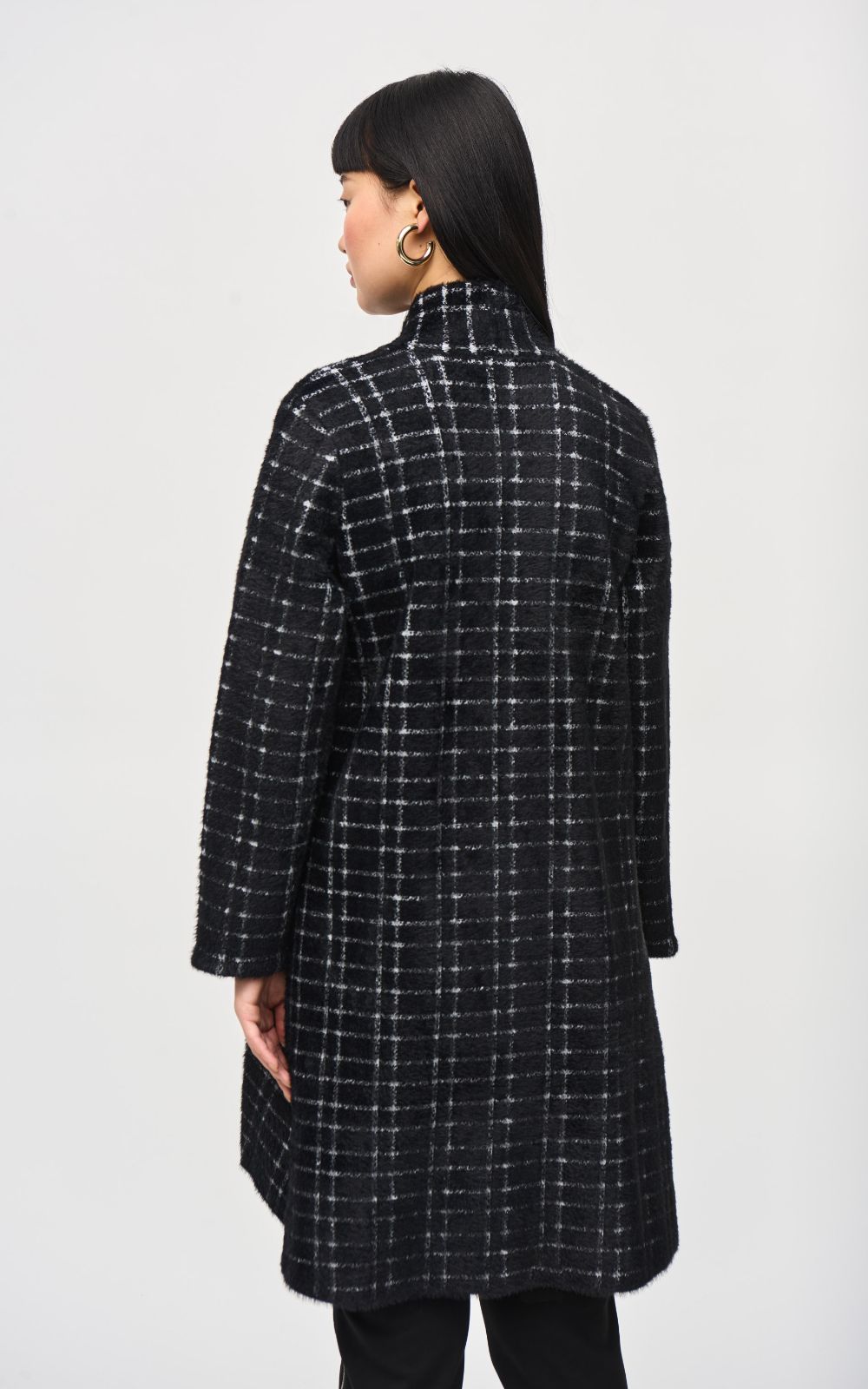 Grid Coat product photo.