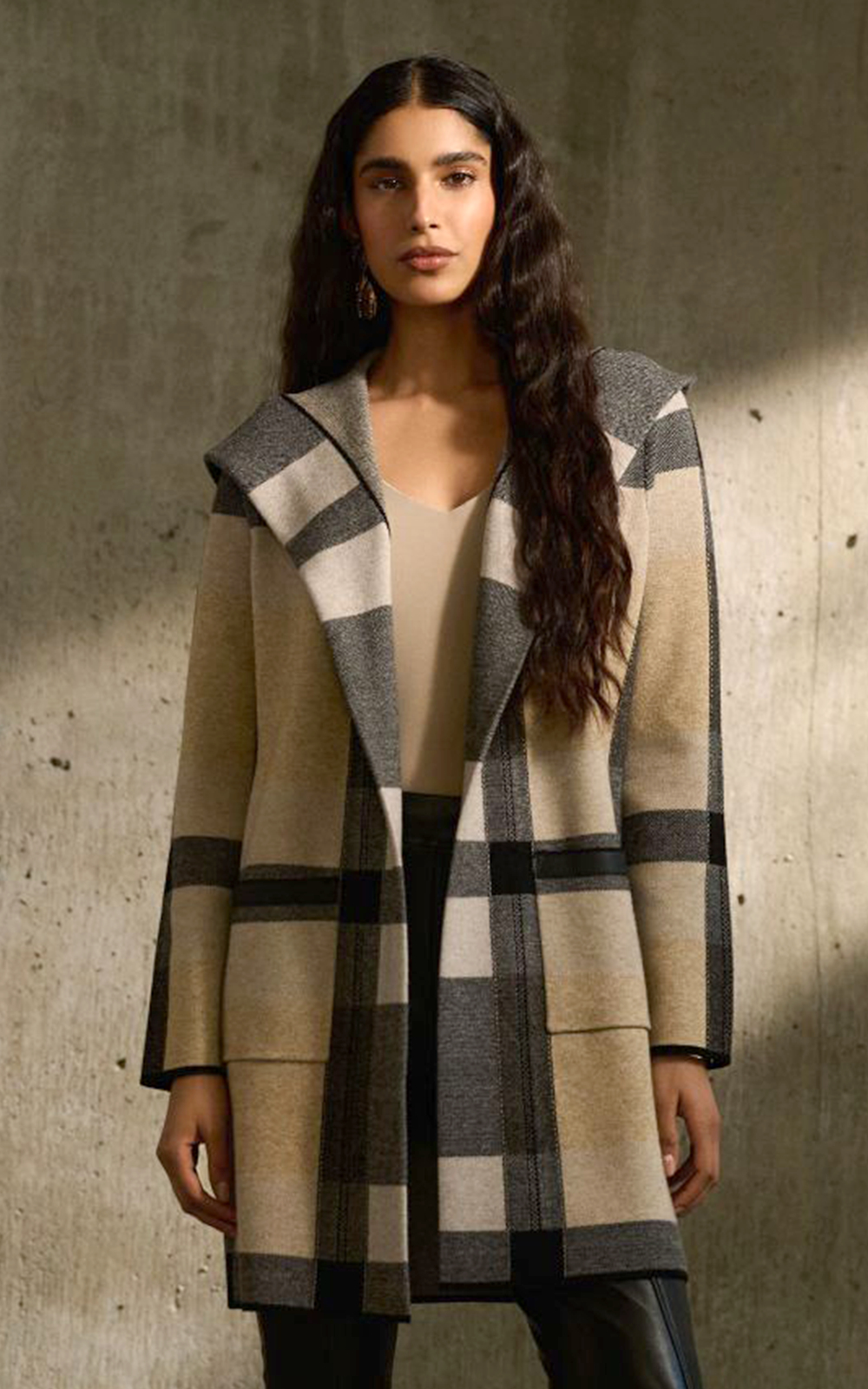 Checkmate Chic Coat product photo.