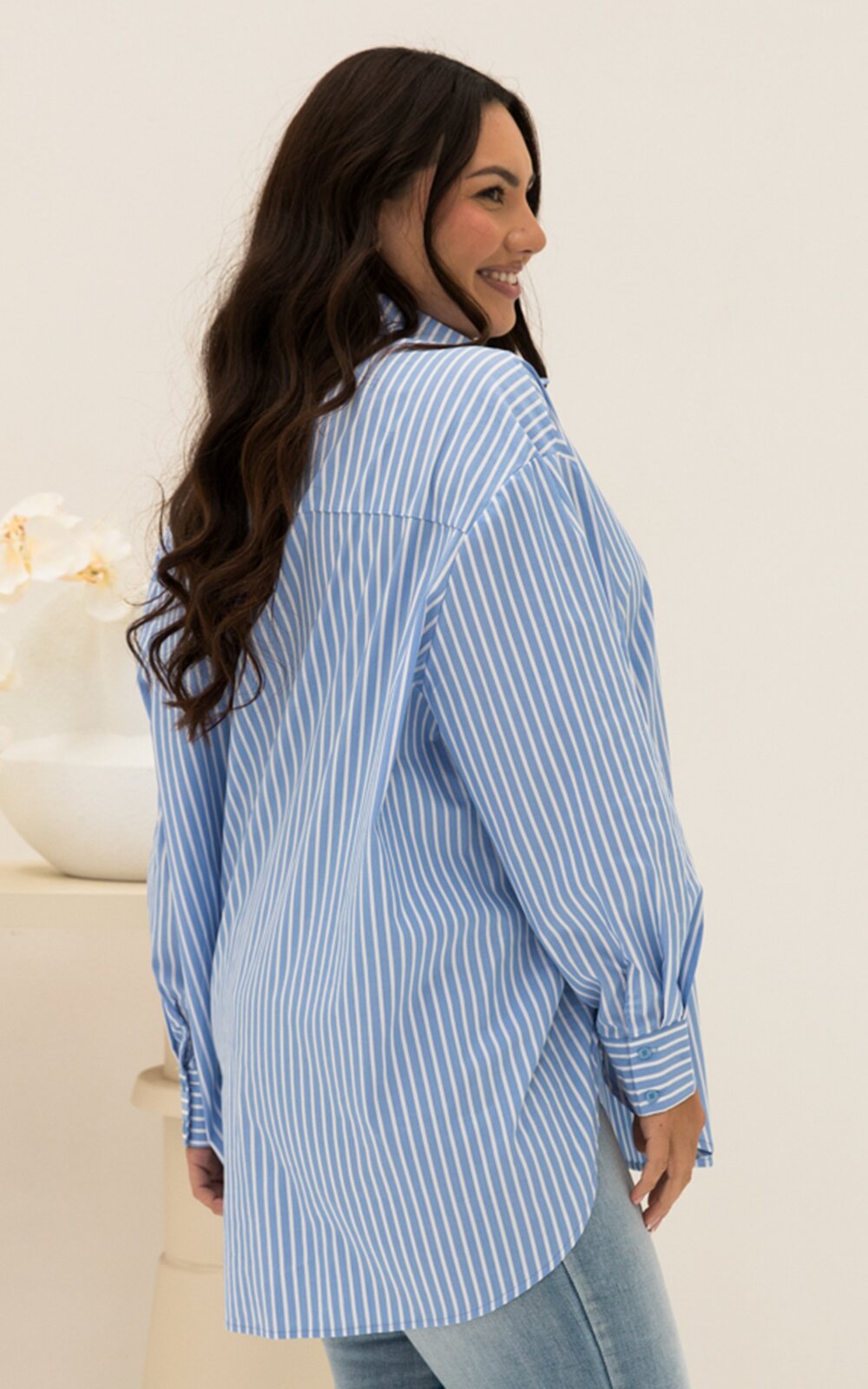 Amore Stripe Shirt product photo.