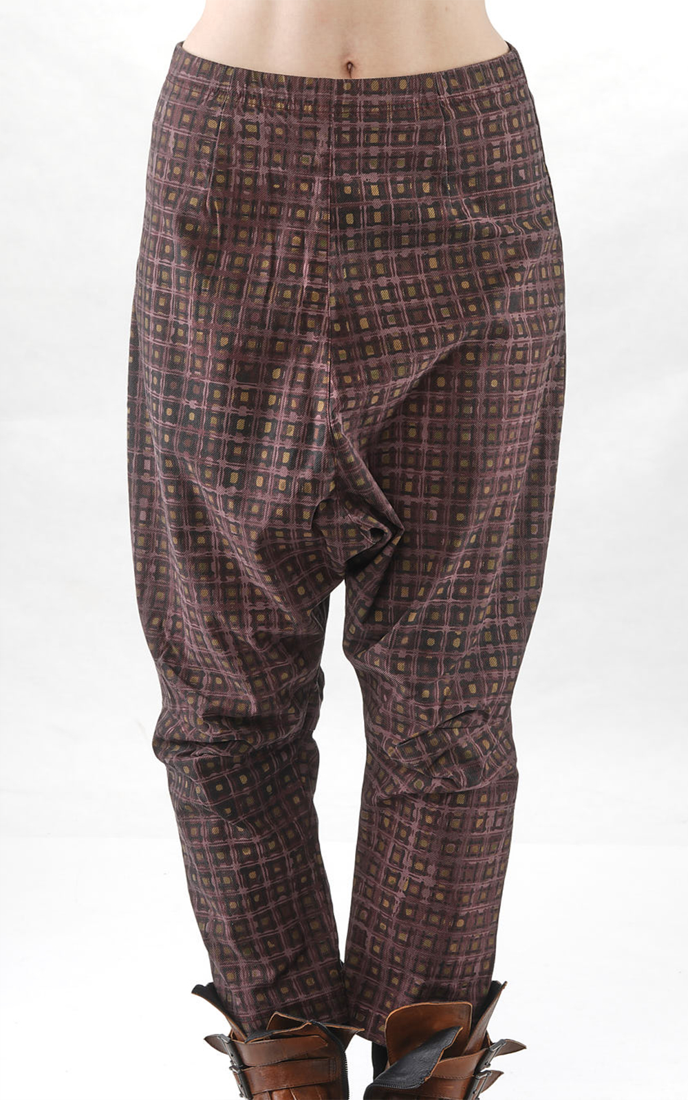 Check Box Pant product photo.