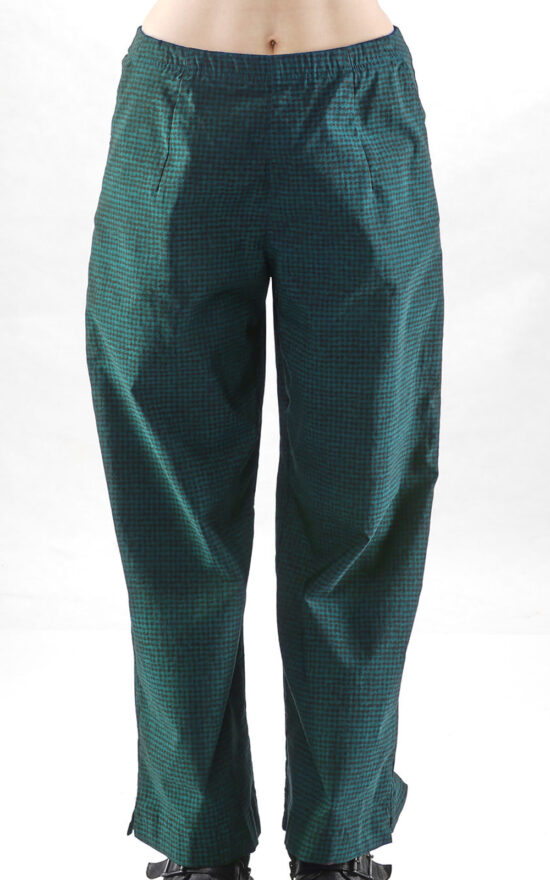 Amplify Straight Pant product photo.