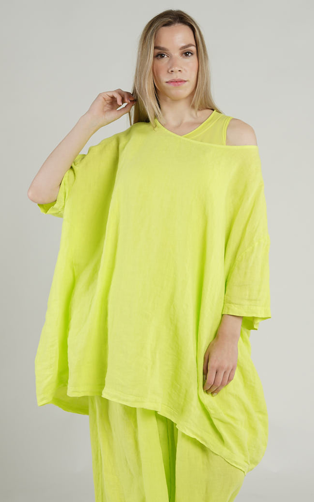 Manifest Tunic product photo.