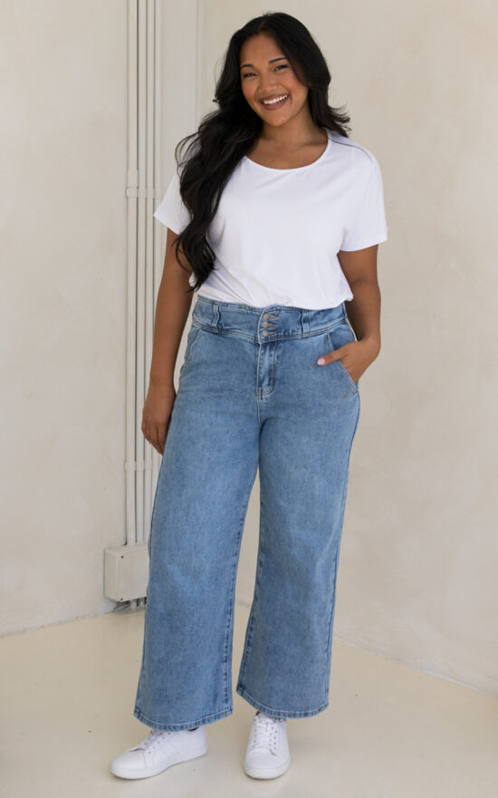 Wide Leg Jean  product photo.