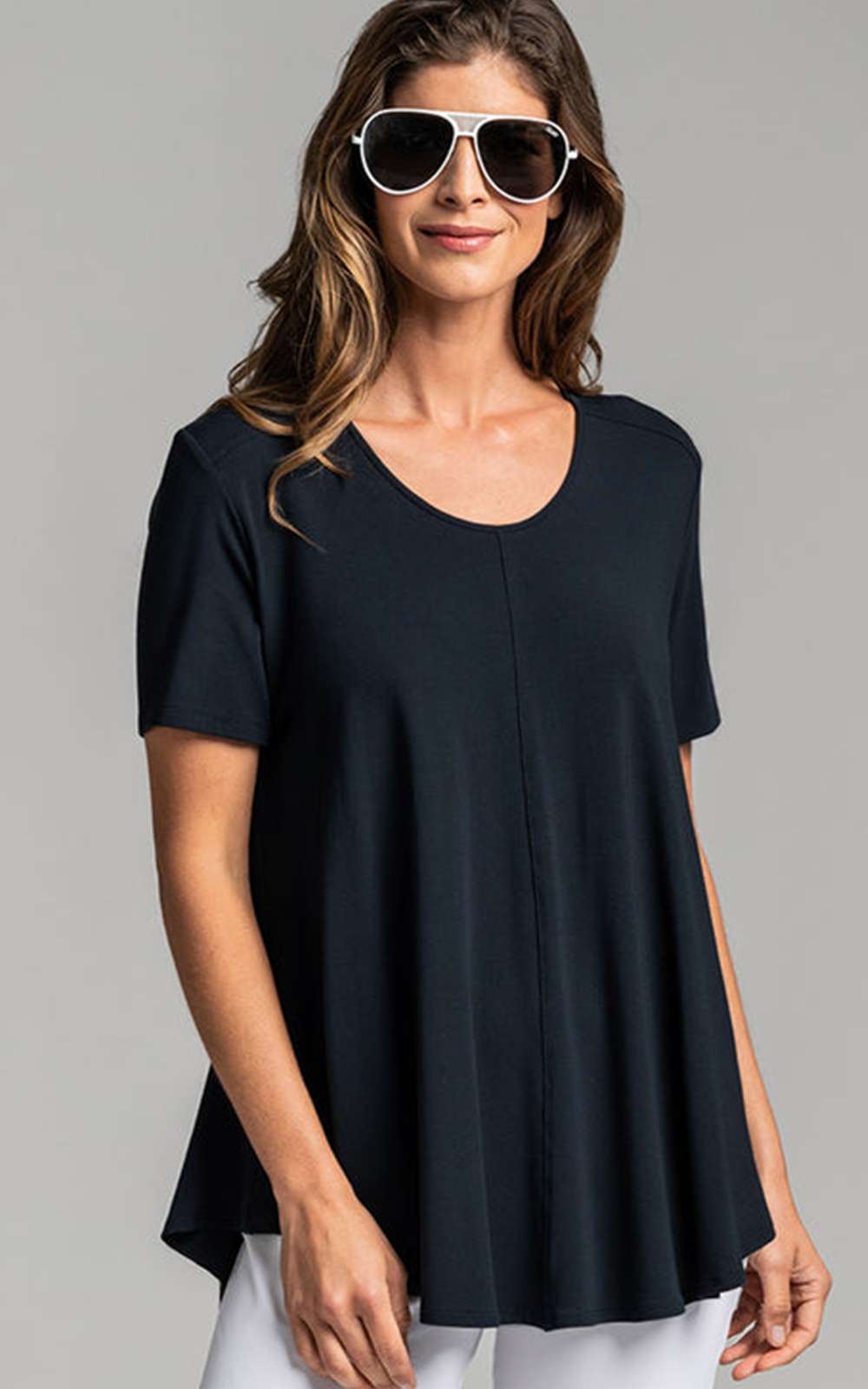 Scoop Neck Short Sleeve Swing Tunic product photo.