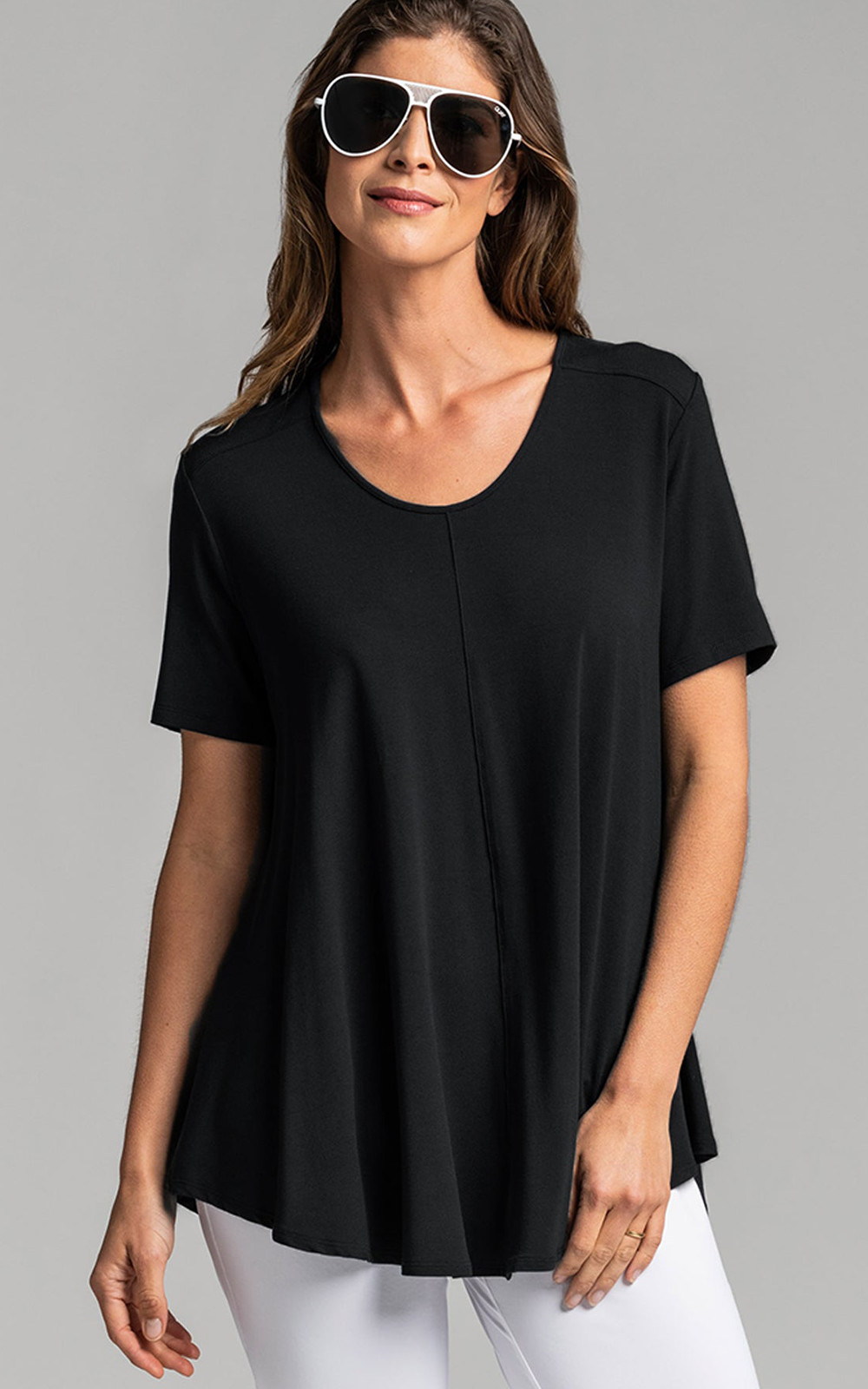 Scoop Neck Short Sleeve Swing Tunic product photo.