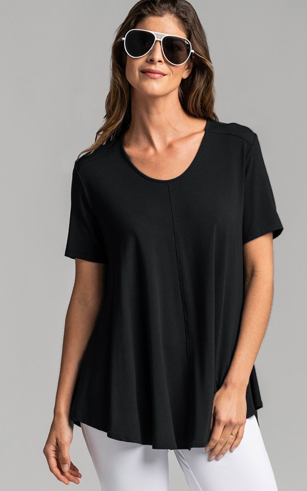 Scoop Neck Short Sleeve Swing Tunic product photo.