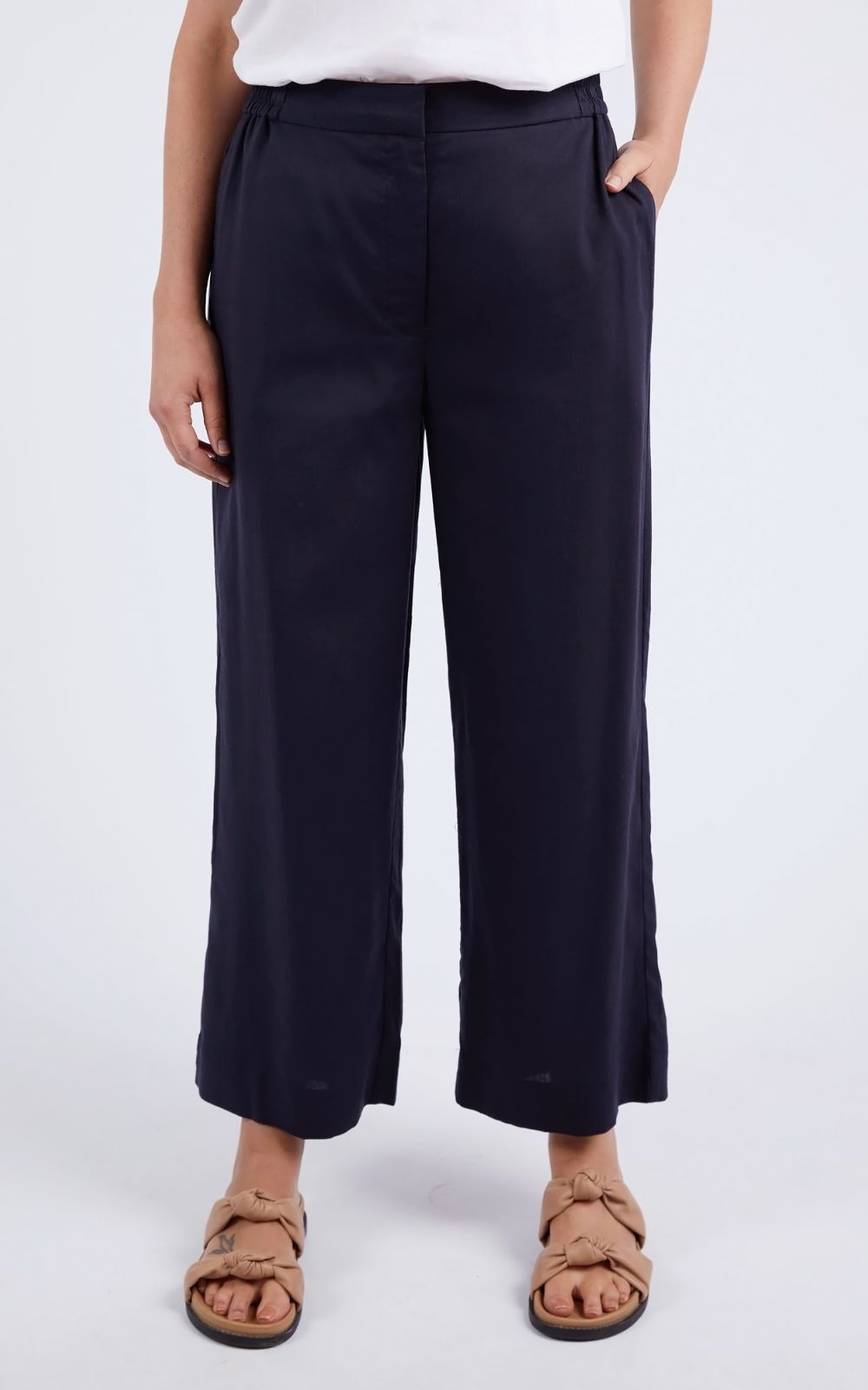 Rosalie Pant product photo.