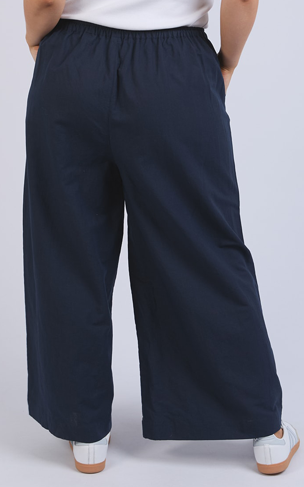 Stevie Pant product photo.