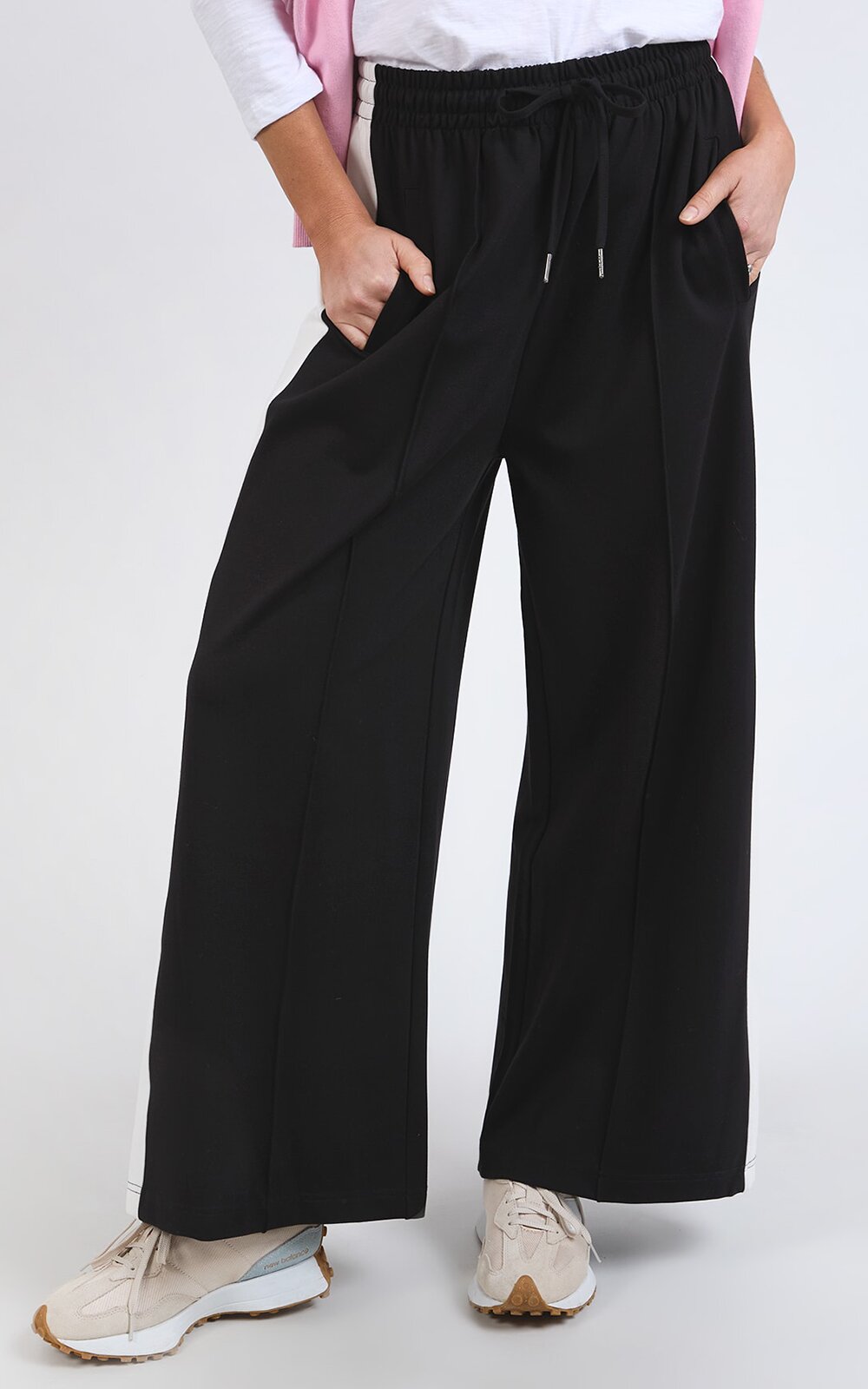 Carmen Wide Leg Ponte Pant product photo.