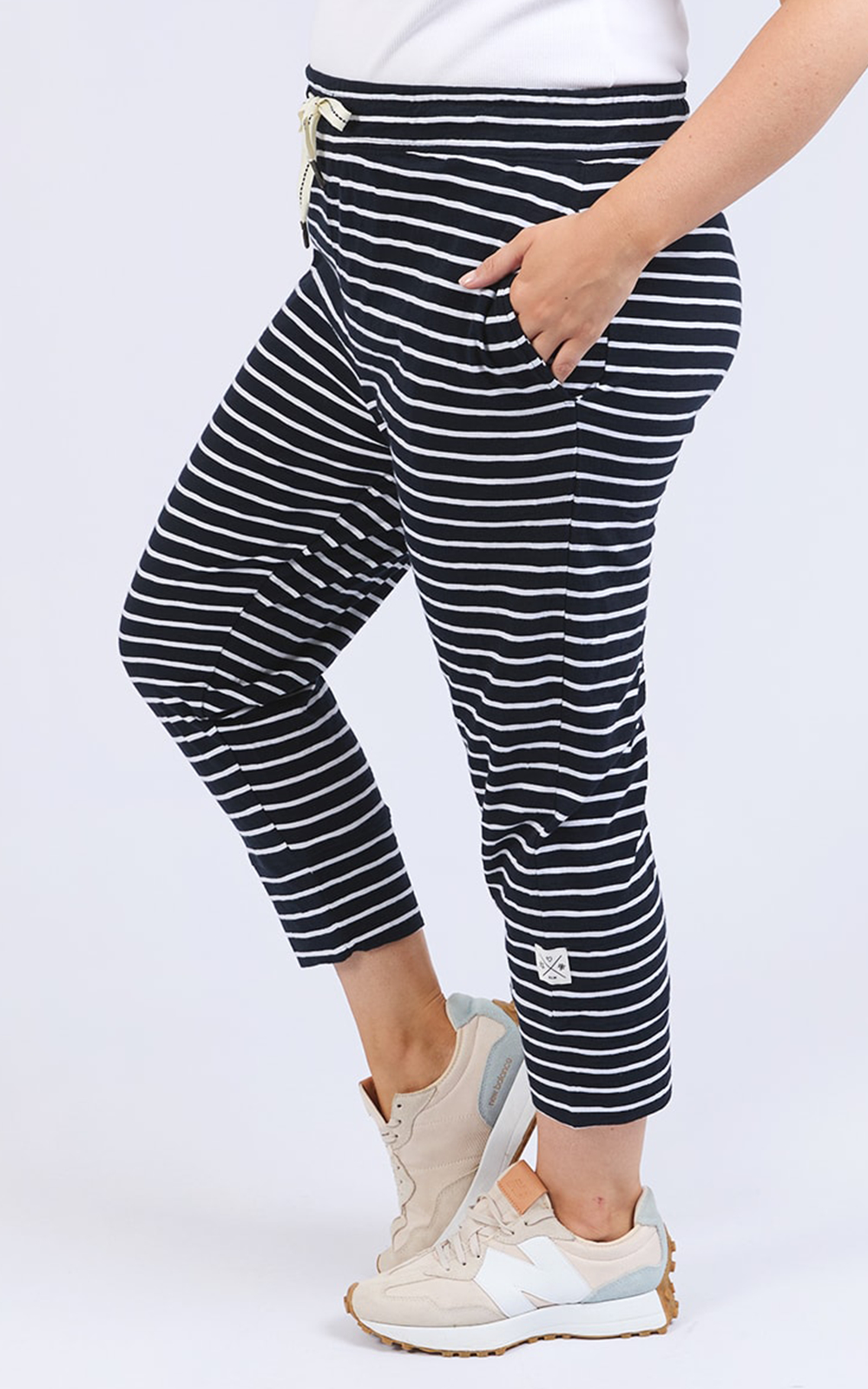 Brunch Pant In Stripe product photo.