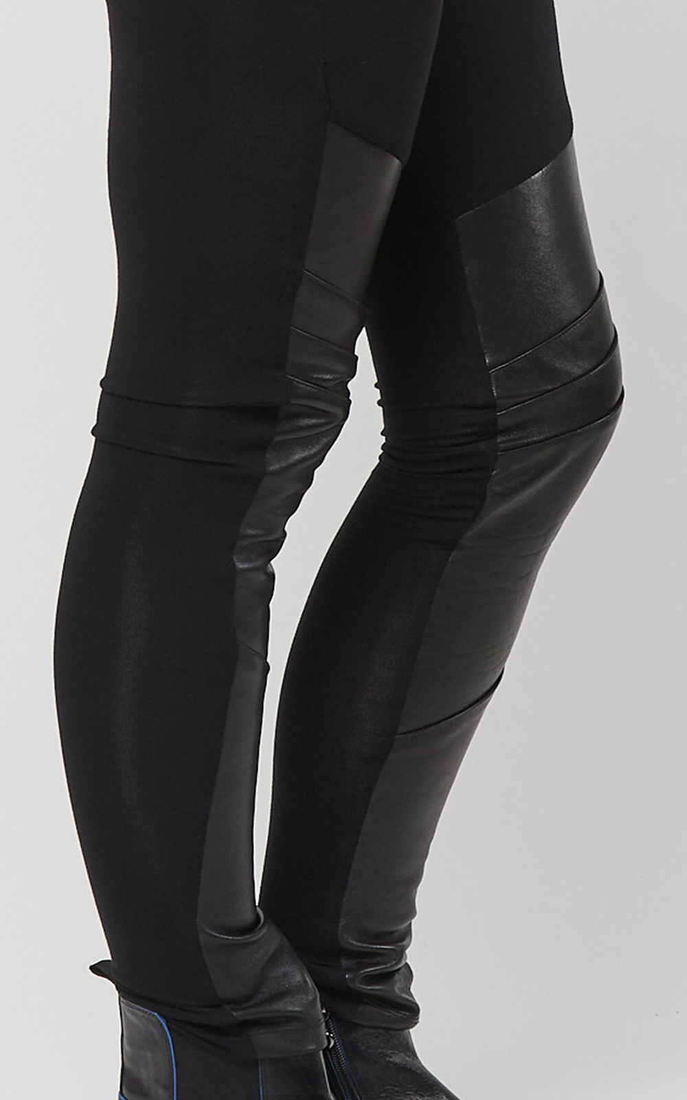 Leather Legging product photo.