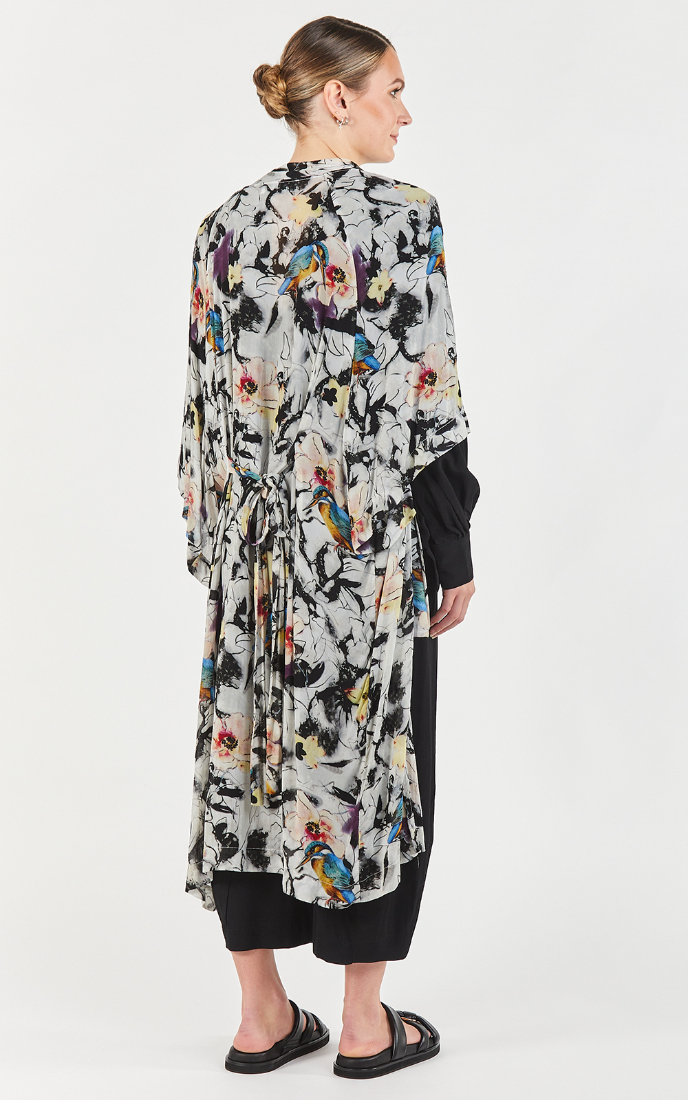 Kingfisher Kimono product photo.