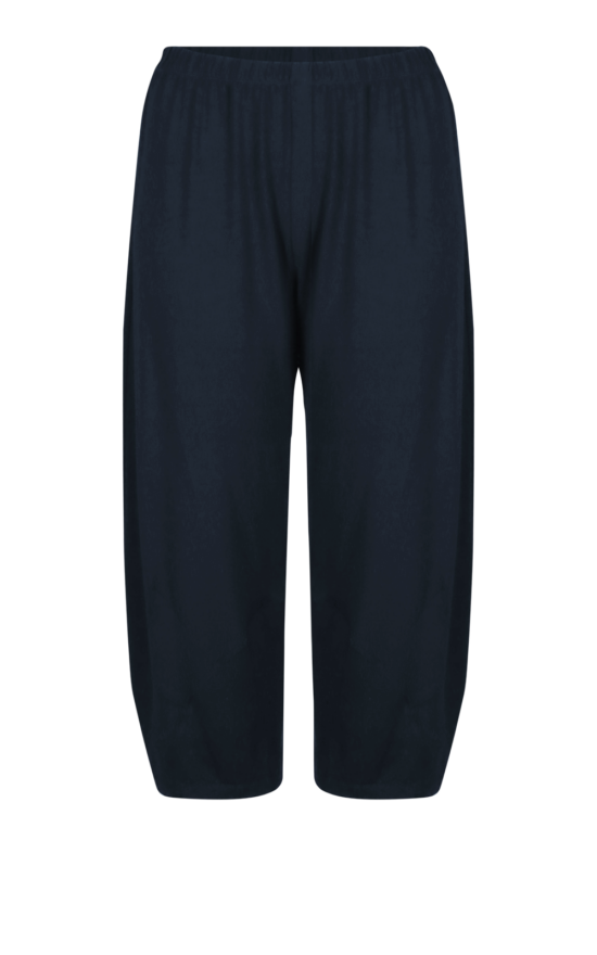 Supernova Tuck Pant product photo.