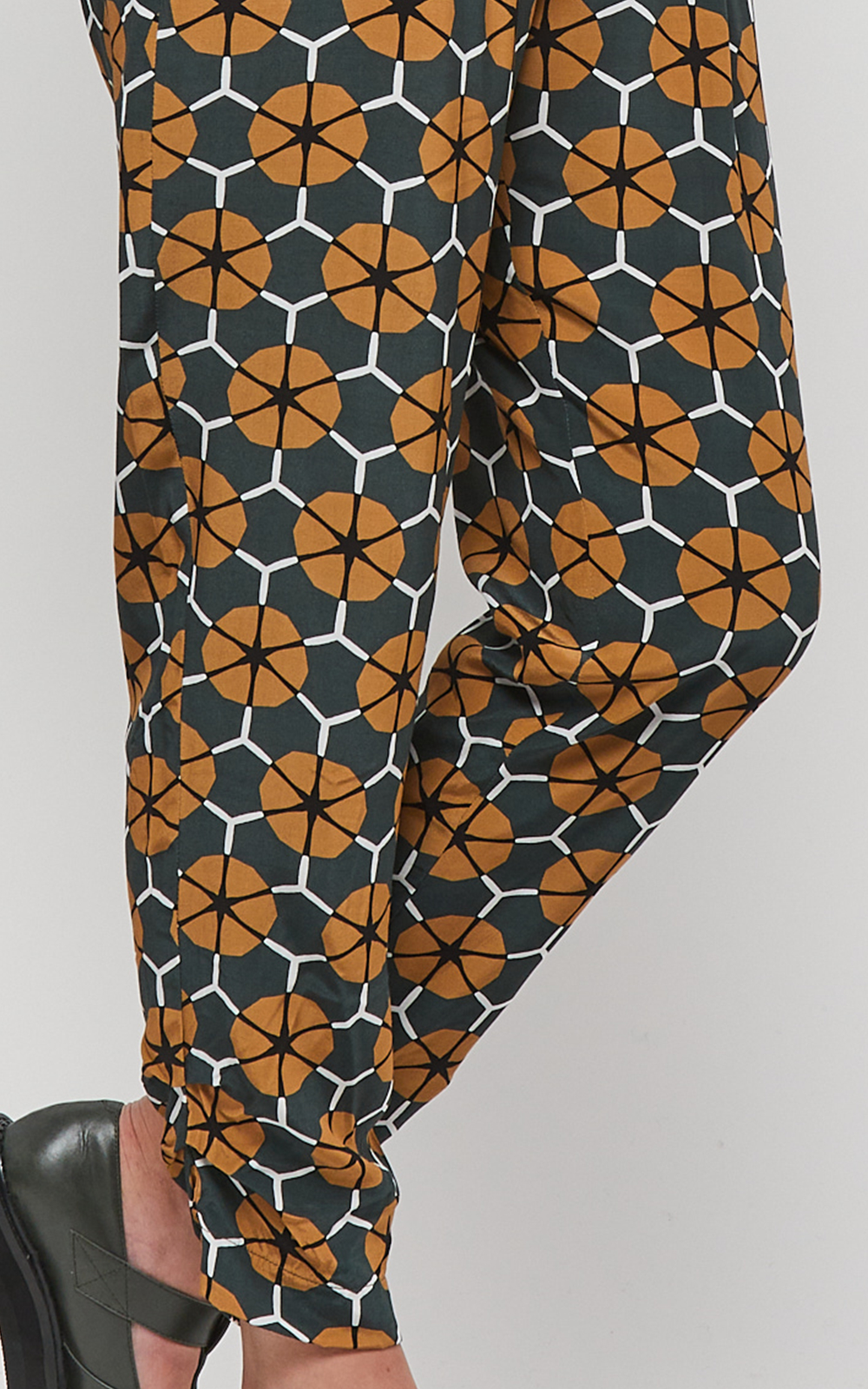 Hexed Ransom Pant product photo.