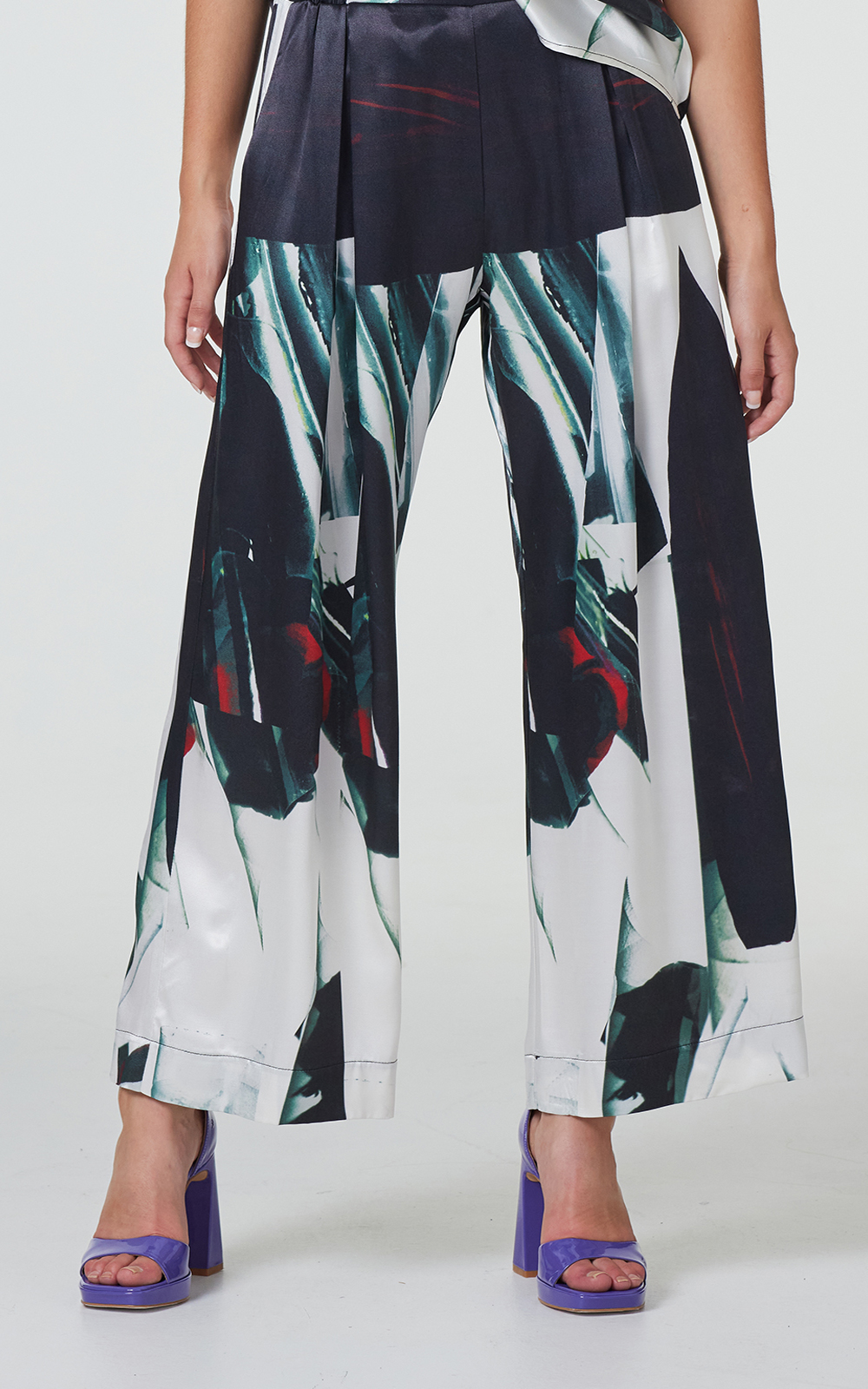 Kaleidoscope Pleat Pant product photo.