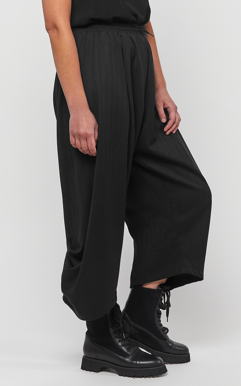 Jimmy Pleat Pant product photo.