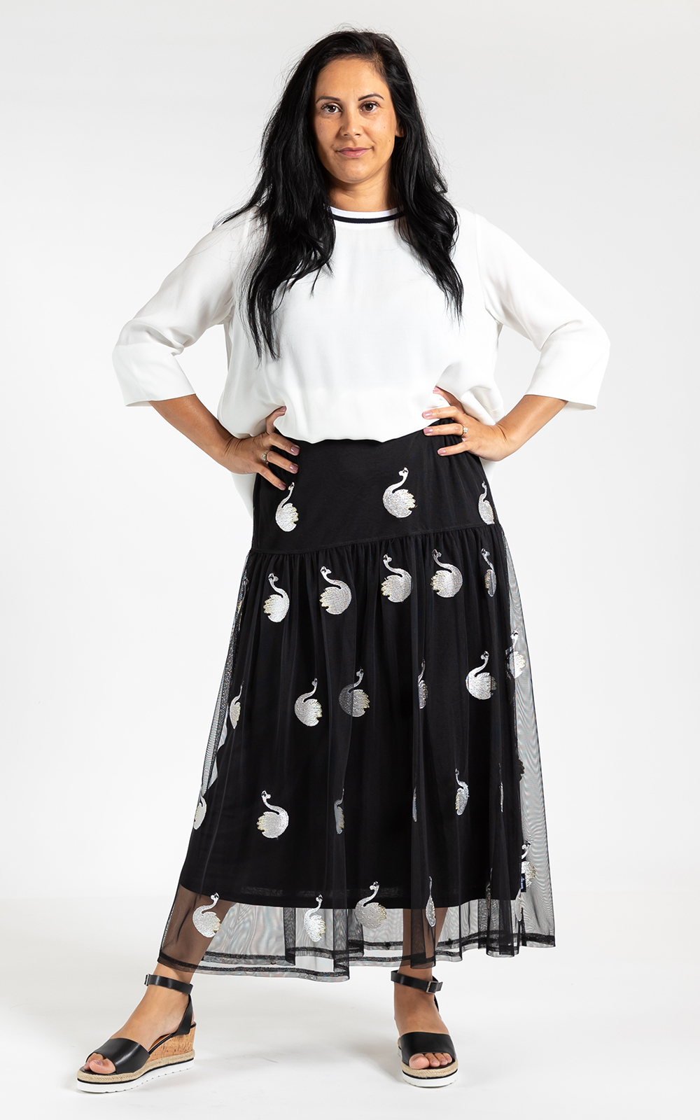 Swan Skirt product photo.