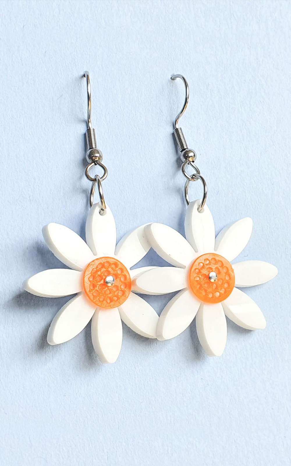 Akaroa Daisy Earrings product photo.