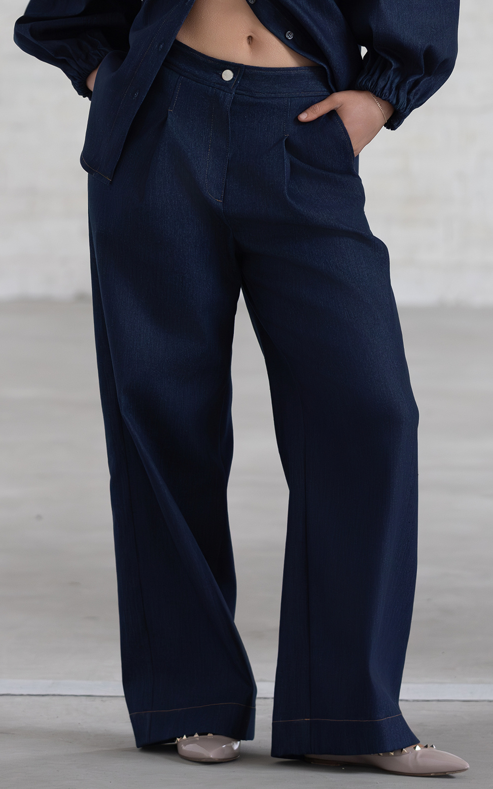 Pursuit Pant In Denim product photo.