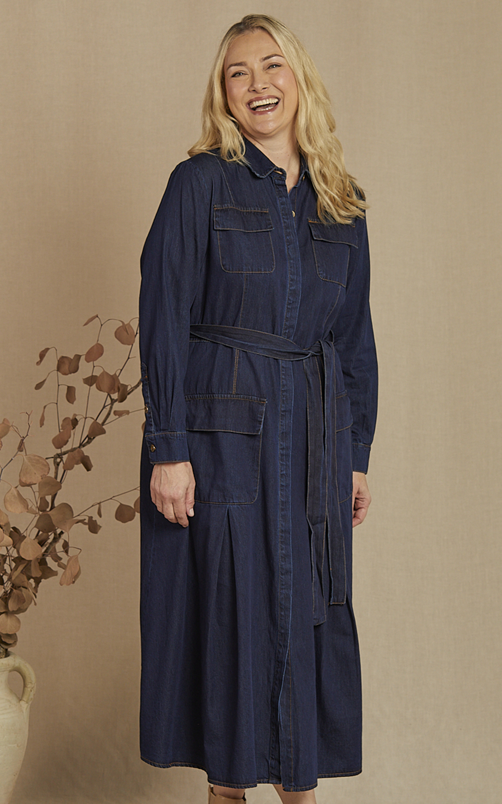 River Chambray Pocket Dress product photo.