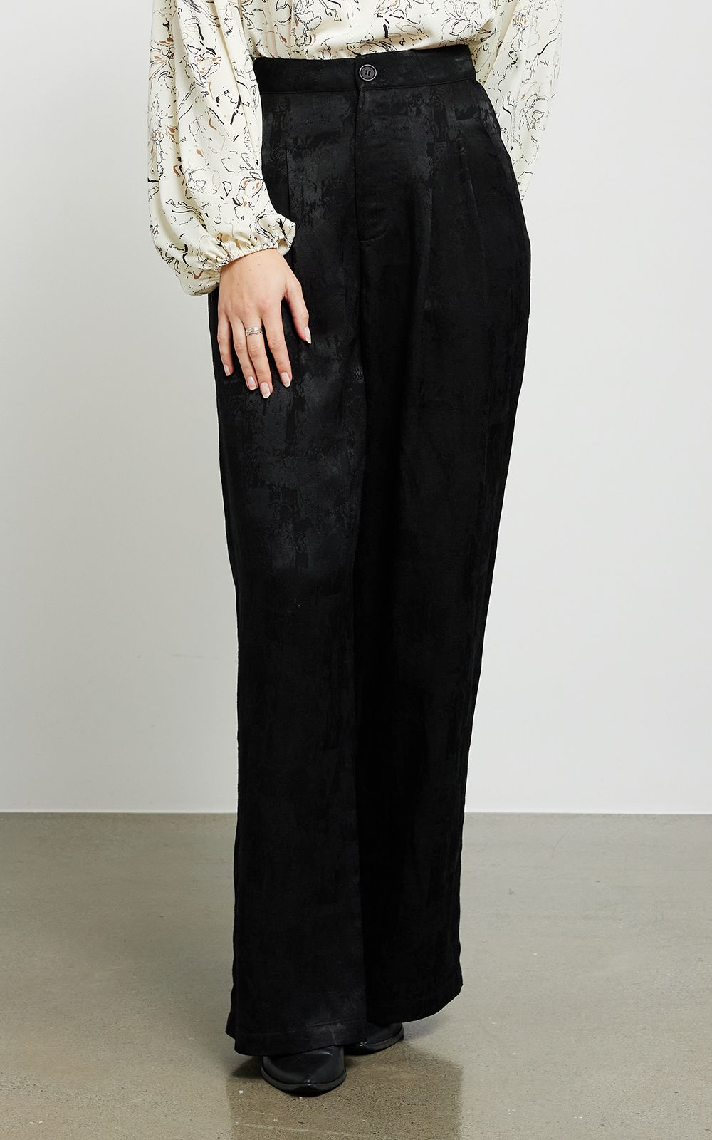 Bronte Pant In Jacquard product photo.