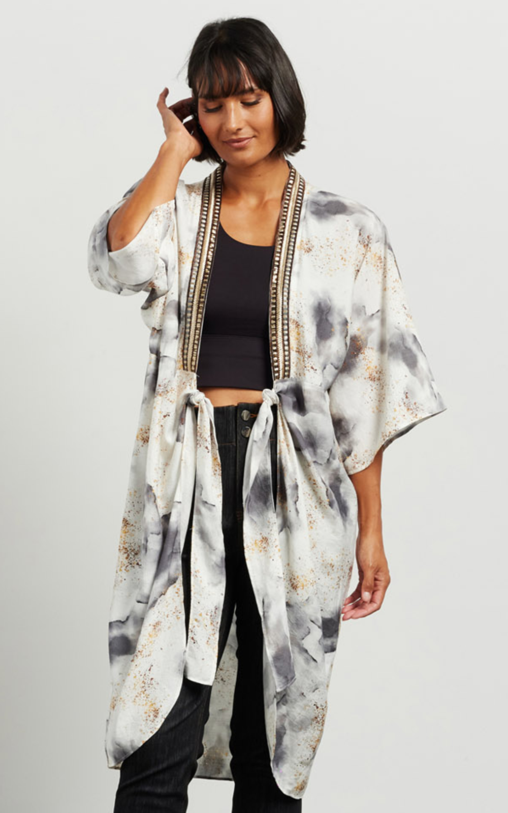 Cleo Kimono product photo.