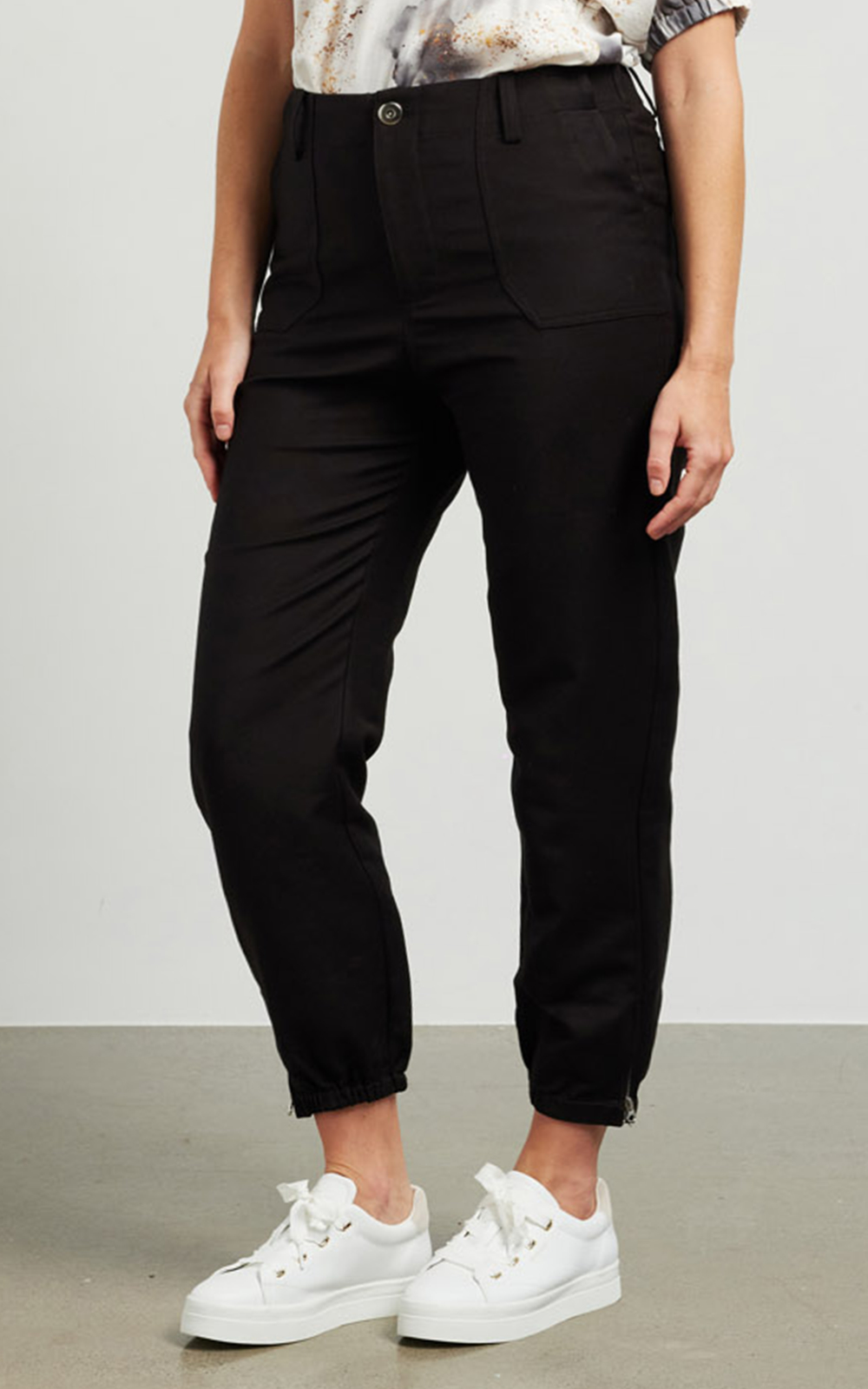 Preston Pant product photo.