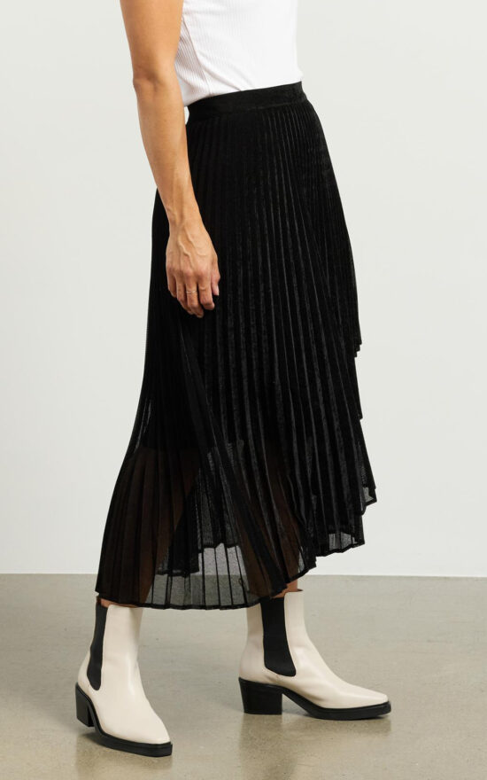 Sawyer Skirt In Velvet Mesh product photo.